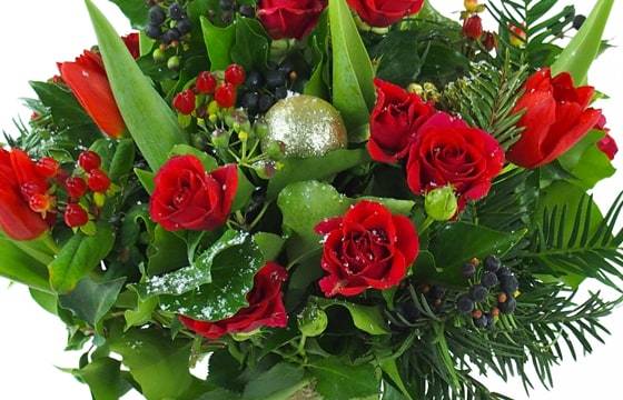 Zoom image principale : Bouquet de saison rouge "Rudolph"| L'Agitateur Floral